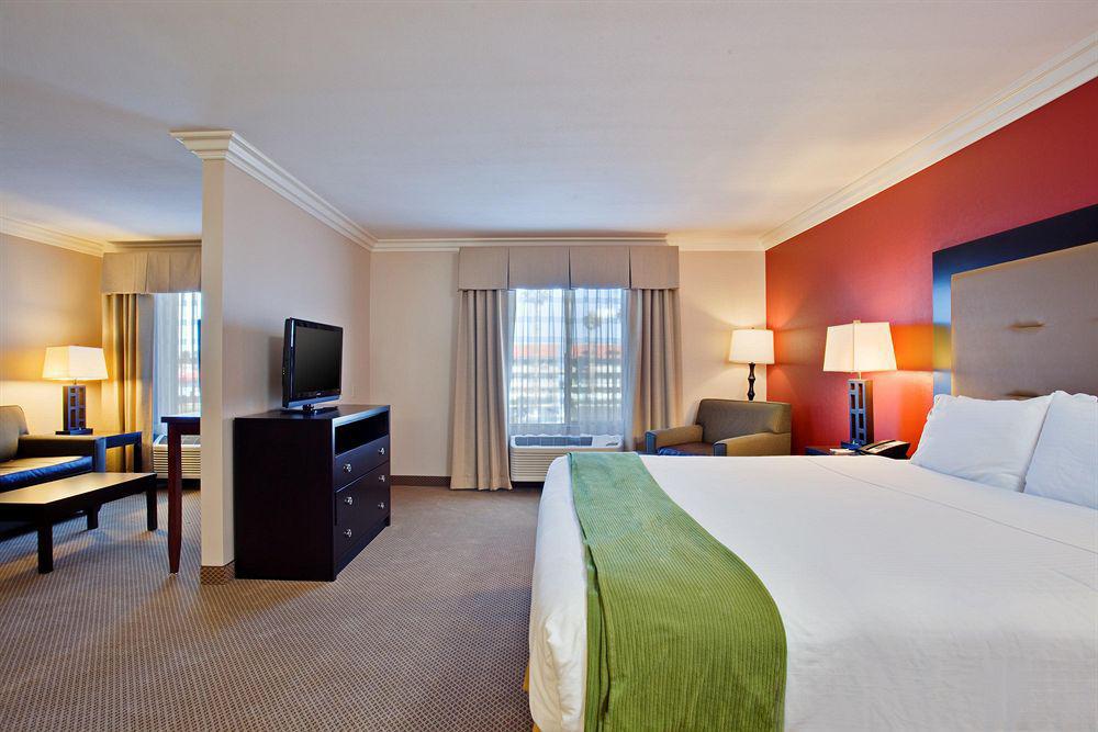 Holiday Inn Express Hotel & Suites Twentynine Palms By Ihg Szoba fotó