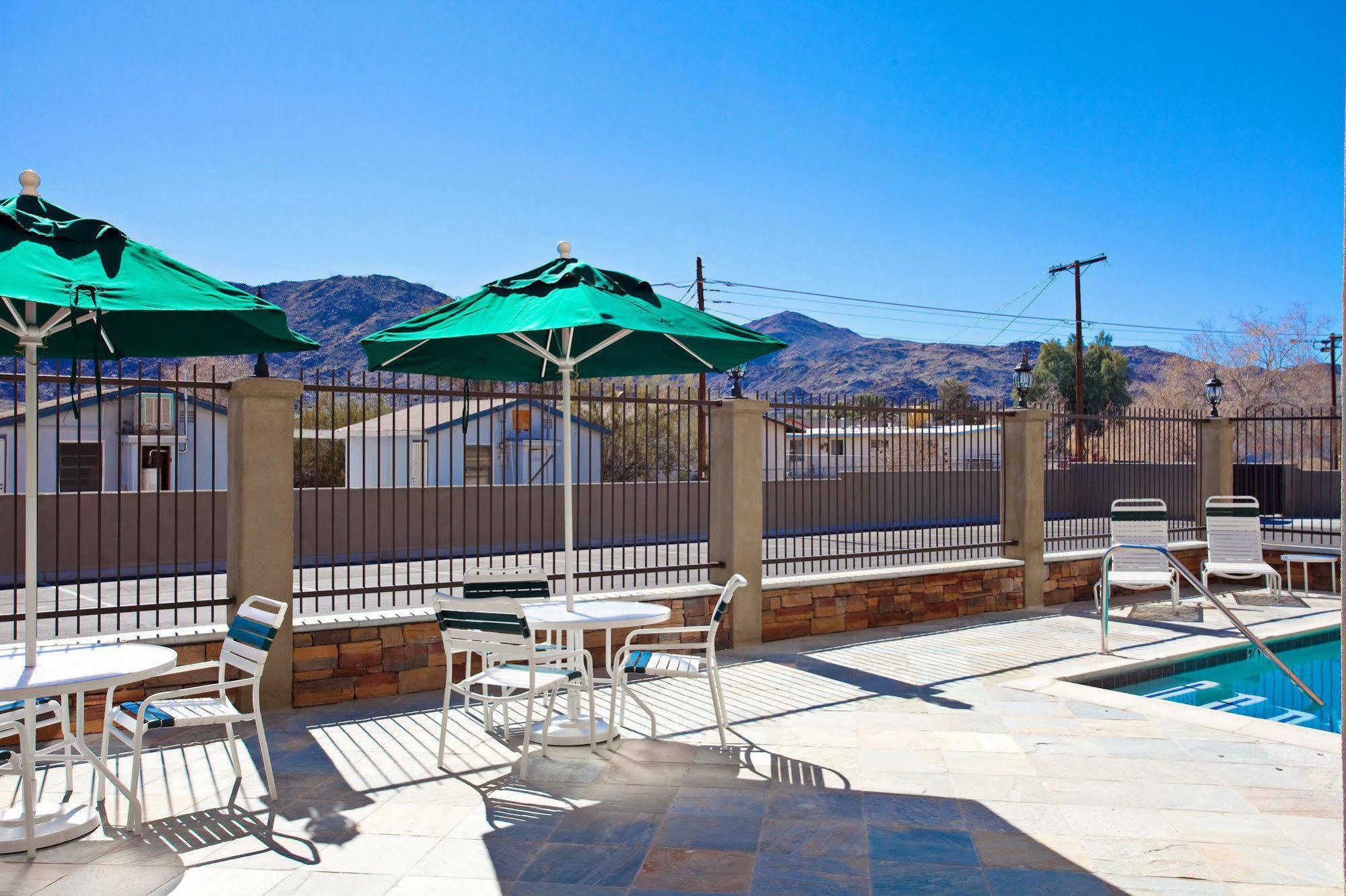 Holiday Inn Express Hotel & Suites Twentynine Palms By Ihg Étterem fotó